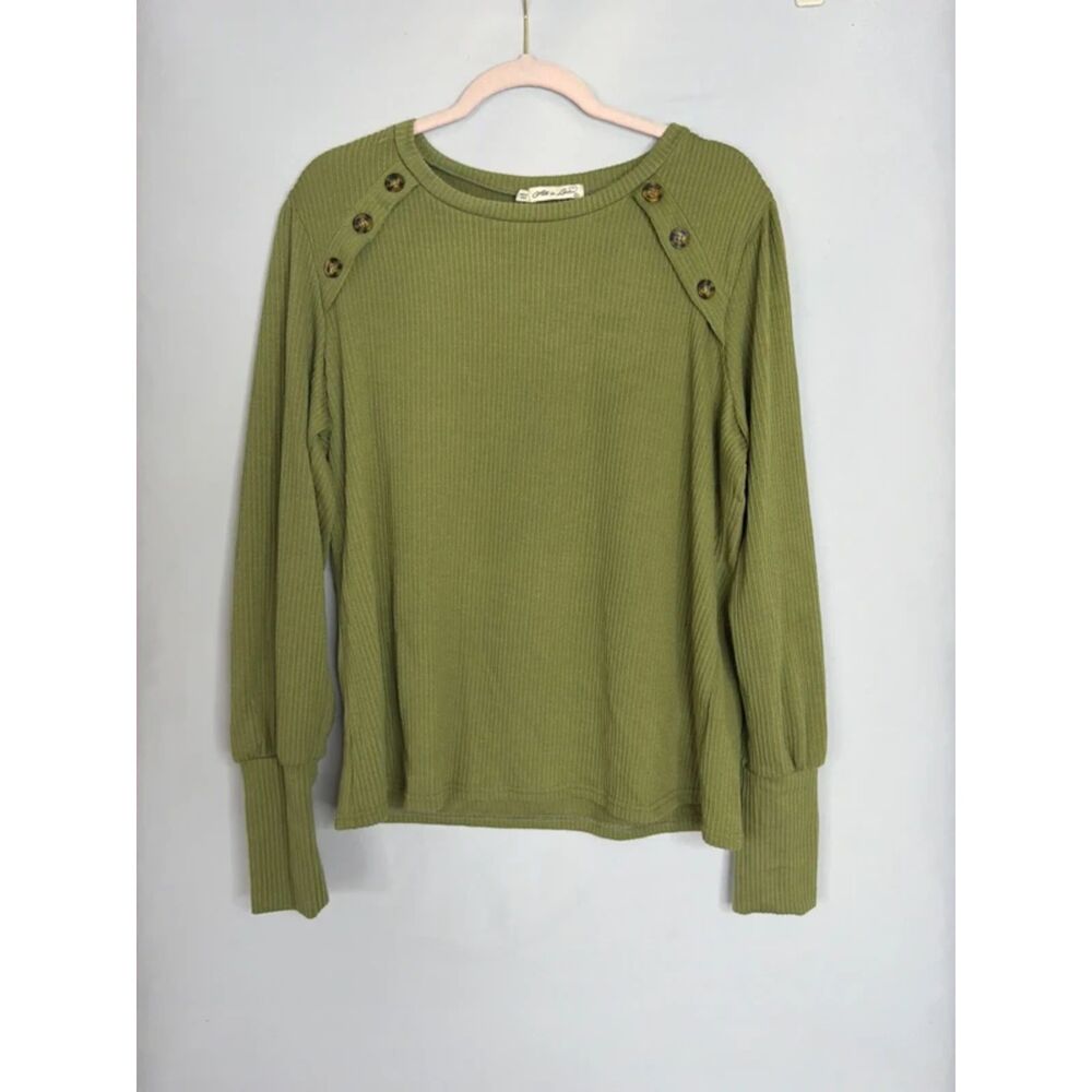All in Love olive green ribbed top, tortoise button shoulder detail, extra large